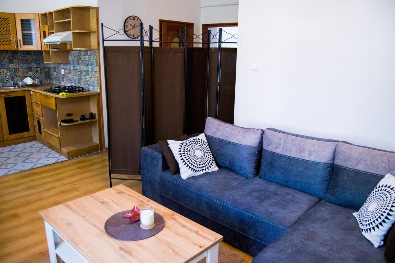 Color 24 Apartament V Leilighet Stalowa Wola Eksteriør bilde