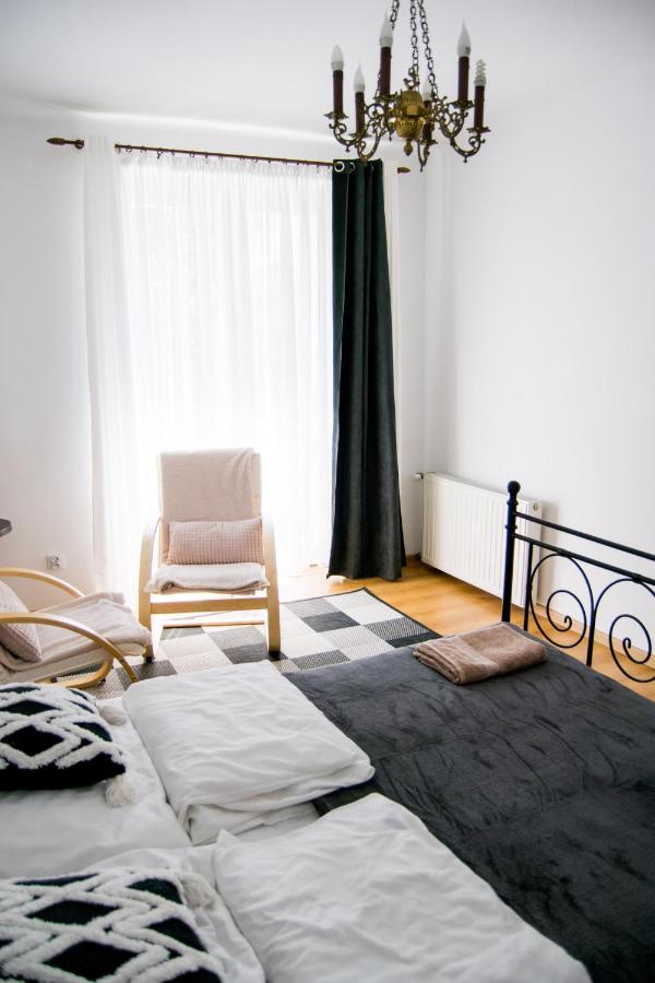 Color 24 Apartament V Leilighet Stalowa Wola Eksteriør bilde